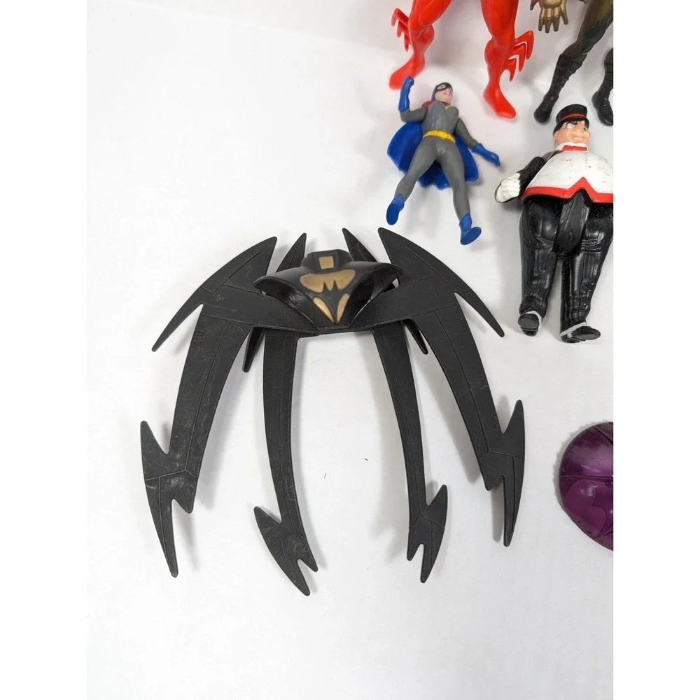 Vintage 90s Batman Action Figure Lot w/‎ Accessories Penguin Robin Catwoman